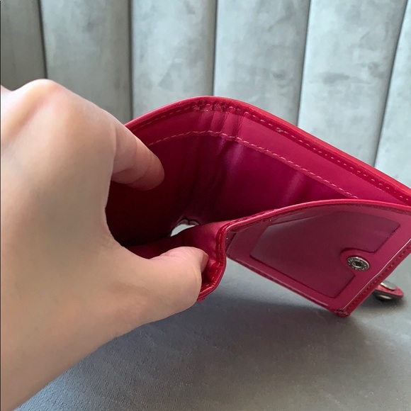 Coach patent leather small wallet - Picture 3 of 8
